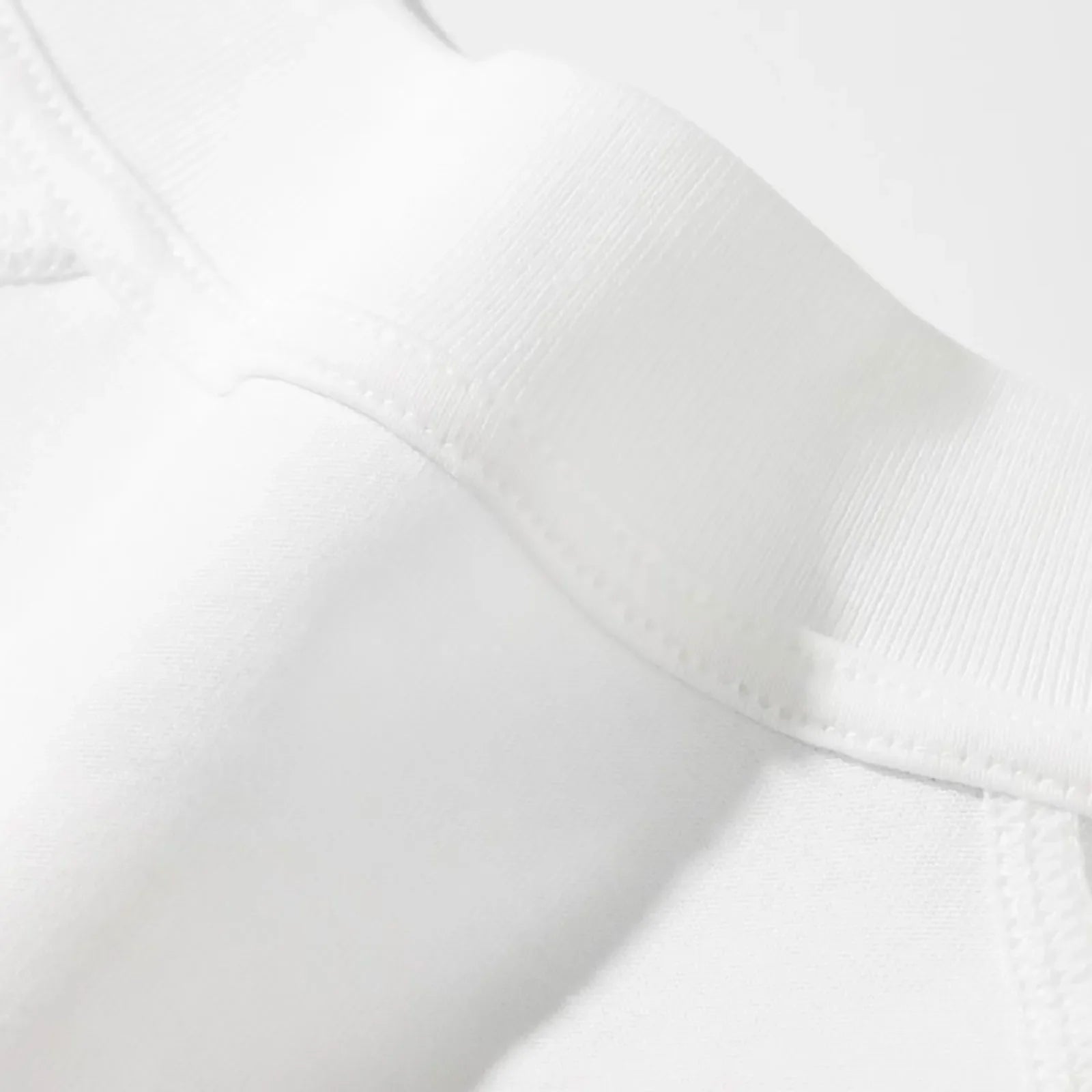 NEW Bratz Doll T Shirt Adult Sz XS Black Y2K Style Print Hot Topic vintage Washed Casual Soft Top For Everyday Wear streetwear